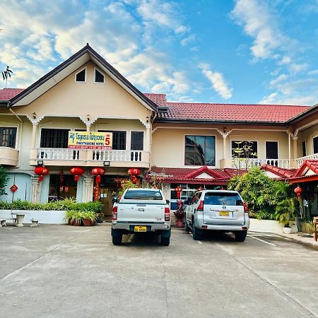 Phaythavone Hotel Pakse Exteriér fotografie