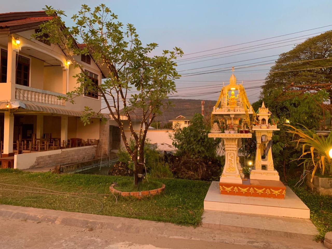 Phaythavone Hotel Pakse Exteriér fotografie