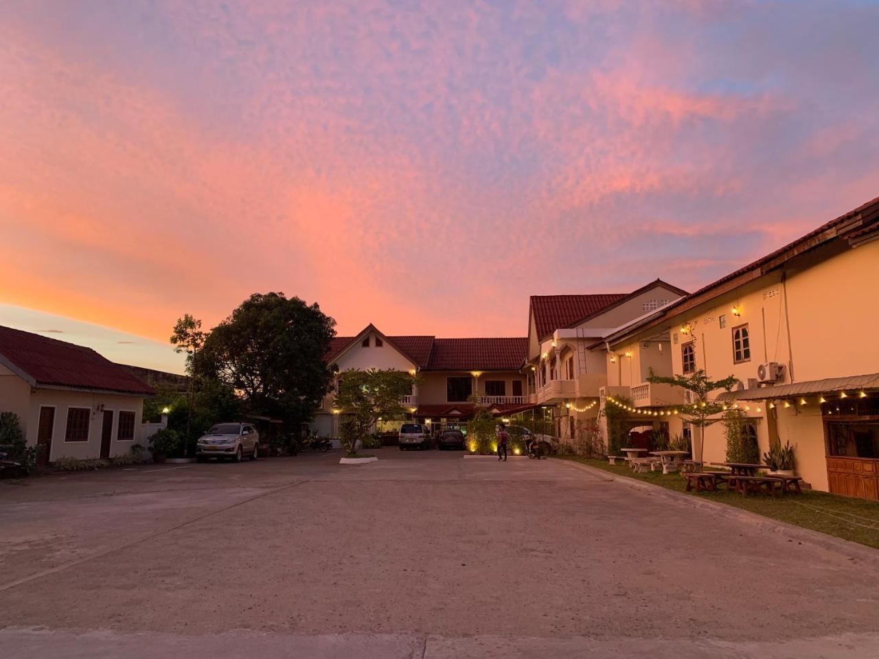 Phaythavone Hotel Pakse Exteriér fotografie
