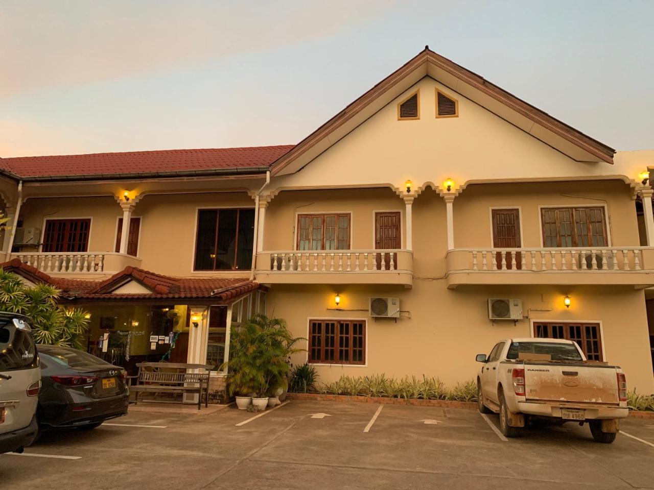 Phaythavone Hotel Pakse Exteriér fotografie